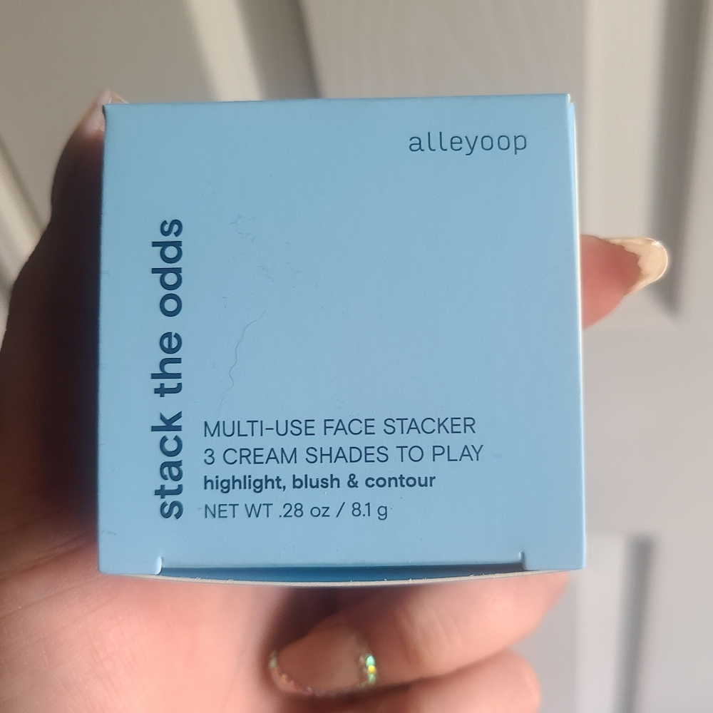 Alleyoop stack the odds highlight Blush and contour